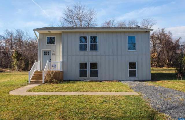 1795 AVON RD photos photos
