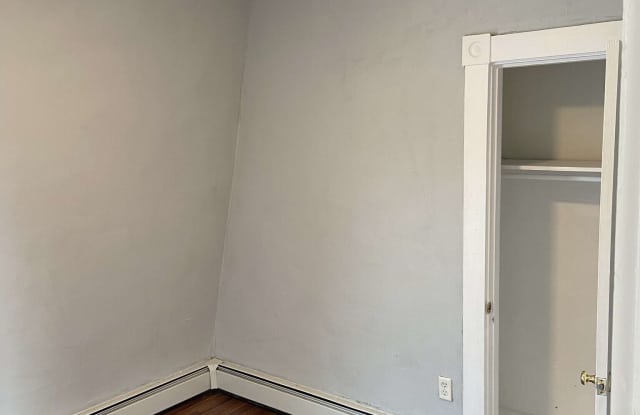 29 Slocum Street Gallery 2