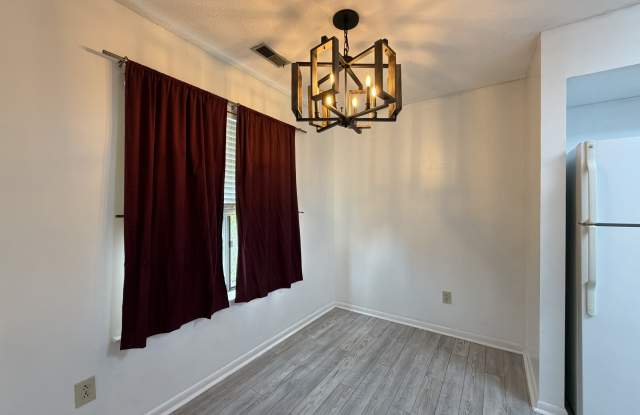 4396 Silverleaf Drive - 1 Gallery 4