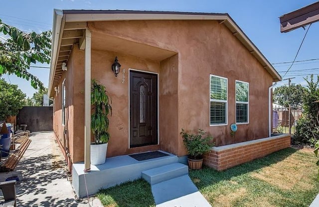 862 W 73rd St - 862 West 73rd Street, Los Angeles, CA 90044