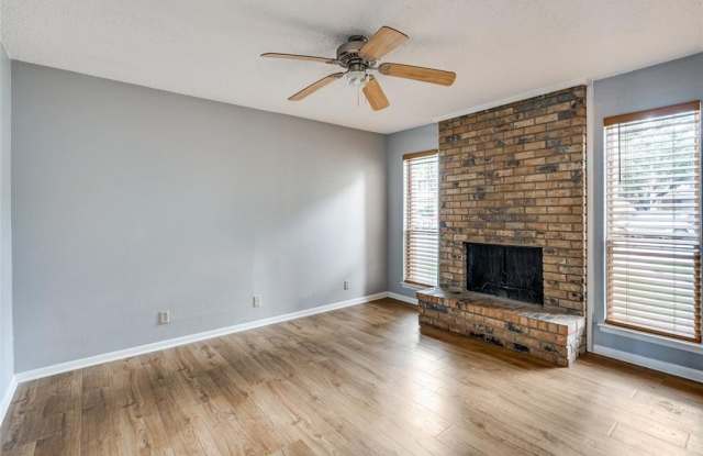 2105 Warnford Place Gallery 4