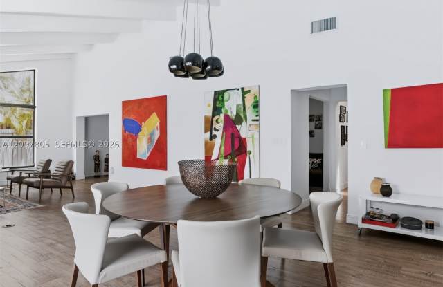 330 Glenridge Rd Gallery 4