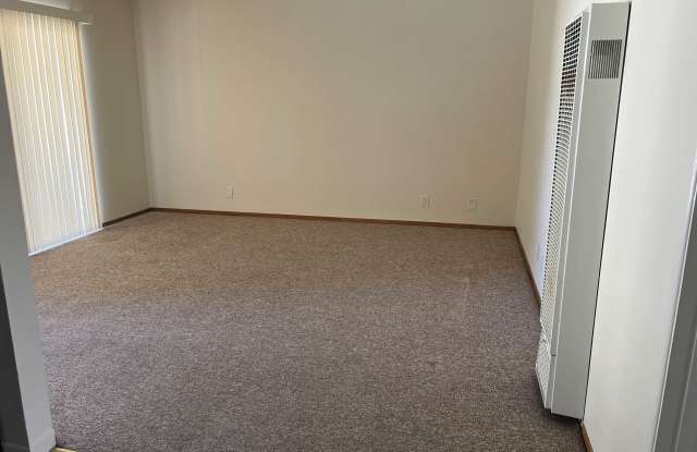 1105 Carey Drive photos photos