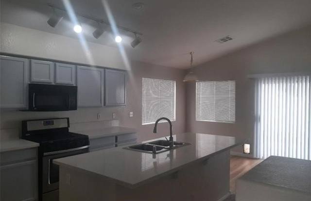 3814 Spruceview Court photos photos