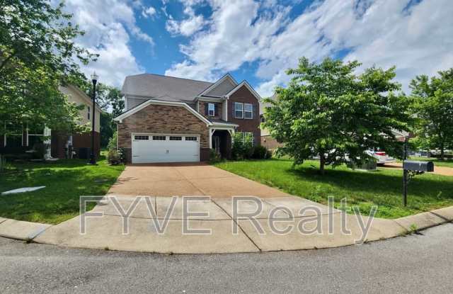 654 Foster Ln - 654 Foster Lane, Mount Juliet, TN 37122