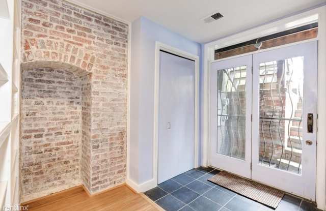 2506 Cliffbourne Pl NW Unit B Gallery 4