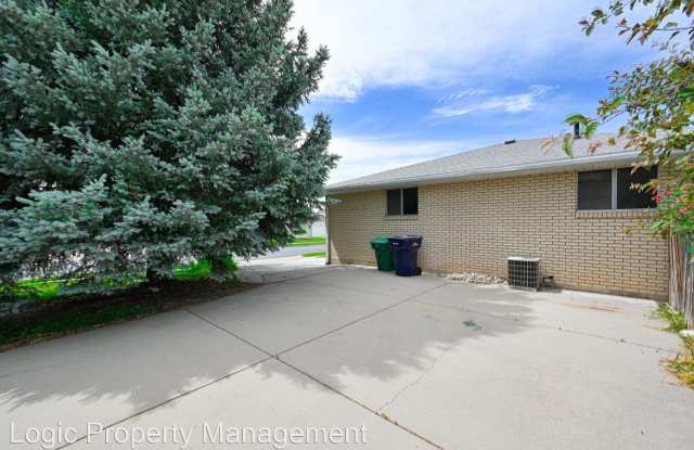 8489 S. Sun Valley Drive Gallery 3