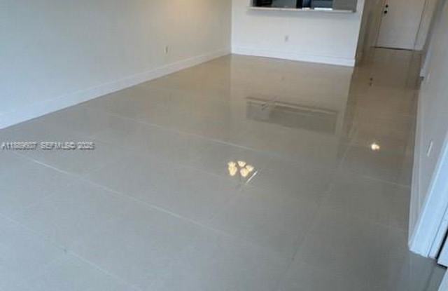 10316 Northwest 9th Street Circle - 10316 Northwest 9th Street Circle, Fountainebleau, FL 33172