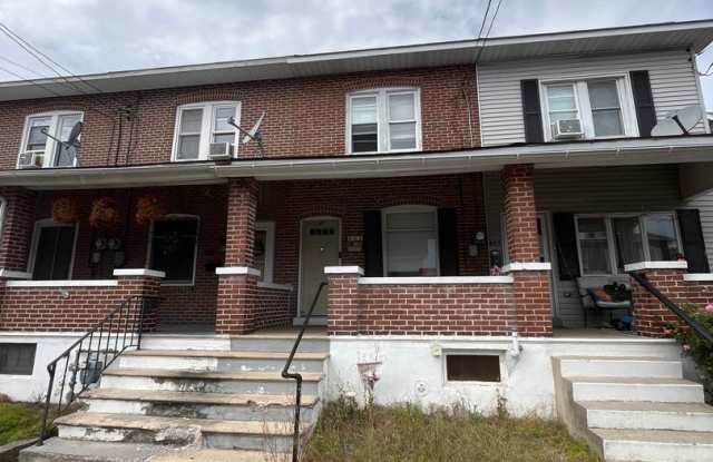 Well-maintained 2 bed home in Northampton for rent - 451 East 10th Street, Northampton, PA 18067