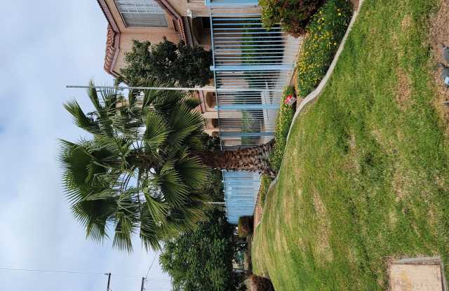 Palos Verdes Villas Gallery 3