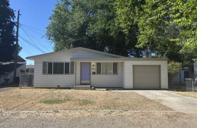 1109 W Dundee St photos photos
