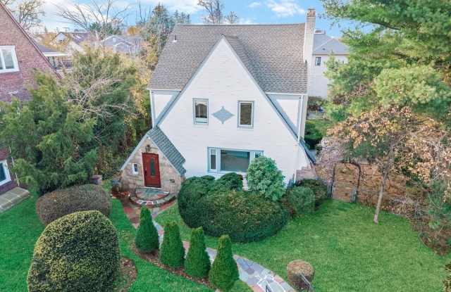 14 Nirvana Avenue photos photos