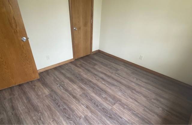 117 W. Main Gallery 2