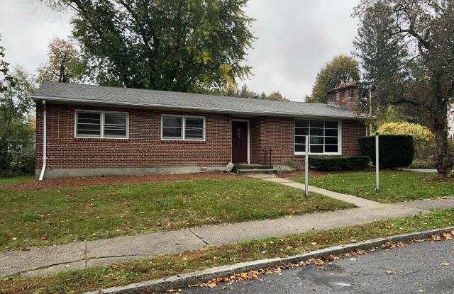 8 Rosemont St. - 8 Rosemont Road, Worcester, MA 01605