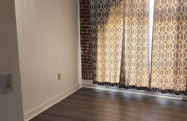 Downtown Arcadia STUDIO UNITS Pink Building Gallery 4