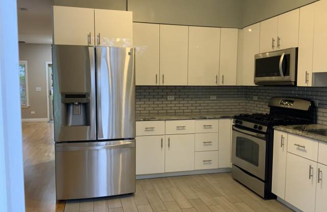 16615 West Adobe Drive Gallery 1