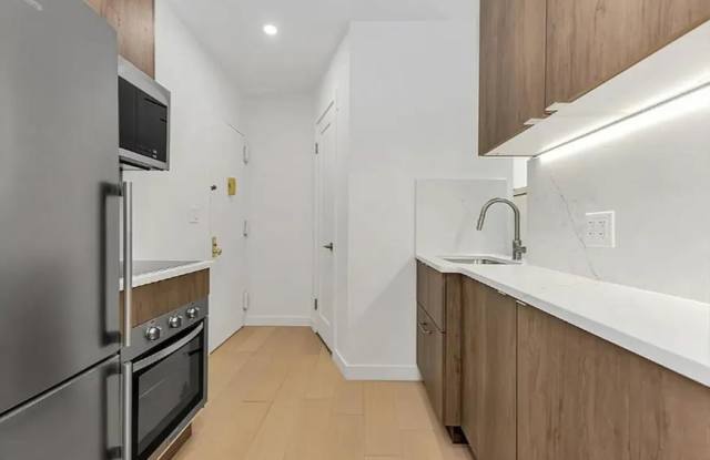 246 East 53rd Street Gallery 4