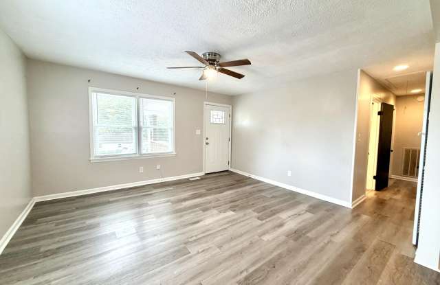 214 Hillside Terrace Gallery 2