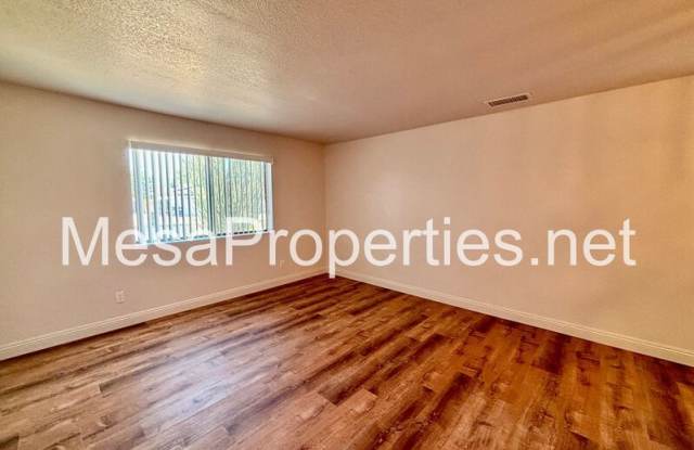 13520 Oakmont Dr Gallery 3