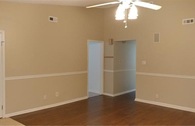 5044 Cliffony Drive Gallery 4
