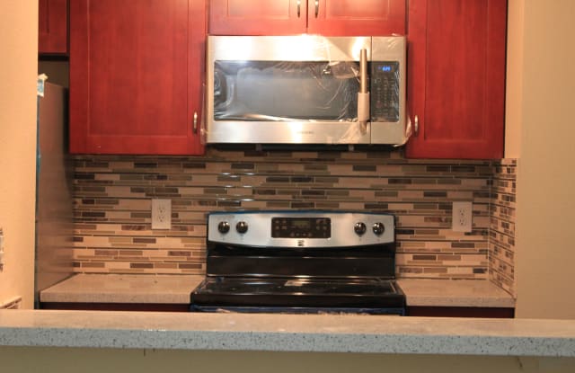 14580 Northeast 31st Street - 14580 Northeast 31st Street, Bellevue, WA 98007