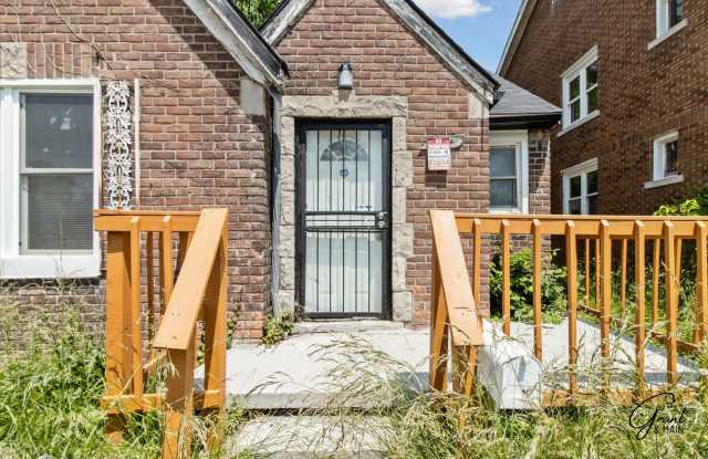 $1250 3 bedroom bungalow photos photos