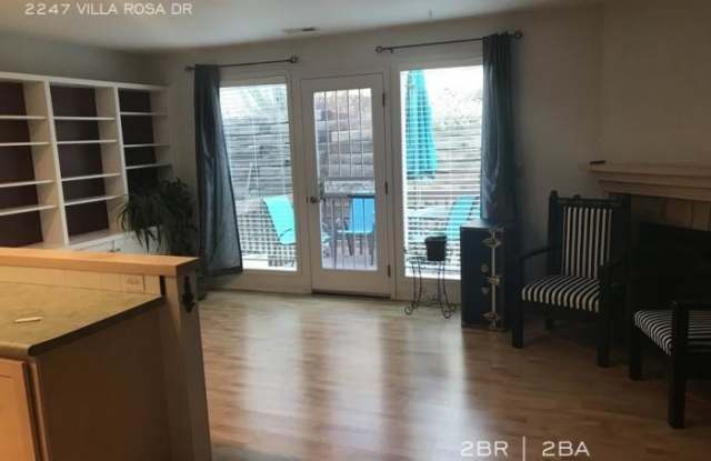 2247 VILLA ROSA DR Gallery 2