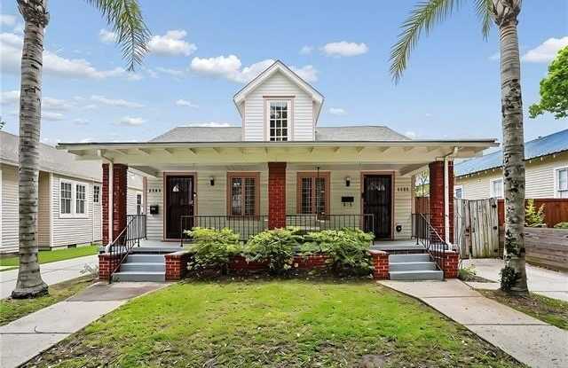2703 PALMER Avenue Gallery 1