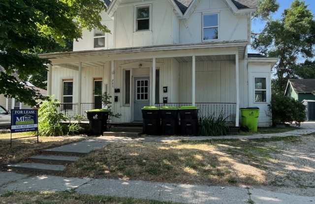 305 East Grove Street - 3 photos photos