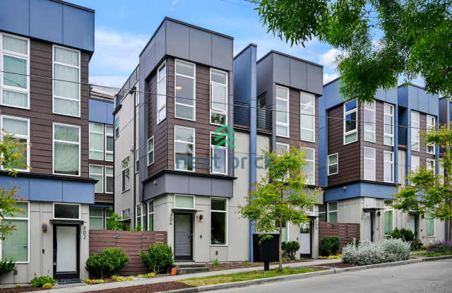 2 BEDS  2 BATH TOWNHOUSE FOR RENT photos photos