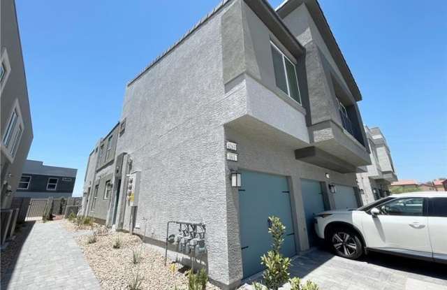 4263 Lemay Street Gallery 2