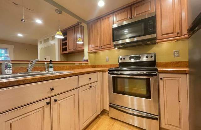131 West Merrimack St. - 131 West Merrimack Street, Manchester, NH 03101
