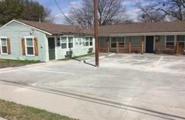 509 S Fannin Street - 509 South Fannin Street, Rockwall, TX 75087