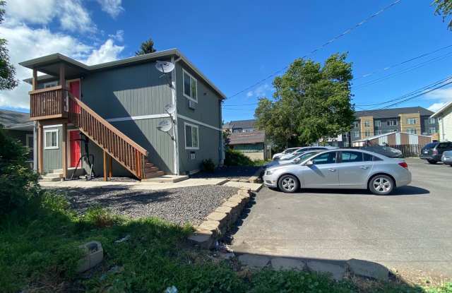 On Campus! Cheney 2 bedroom 1 bath duplex Available July 10th! photos photos On Campus! Cheney 2 bedroom 1 bath duplex Available July 10th! photos photos