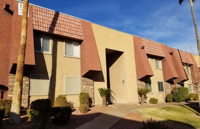 Beautiful 2 bedroom condo for Rent photos photos