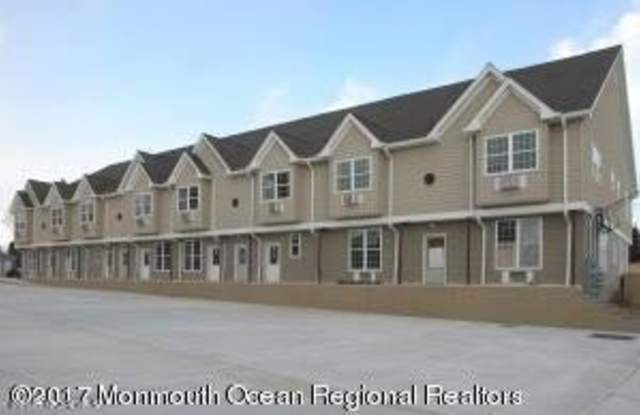 33 Vanderbilt Avenue unit: 13 photos photos