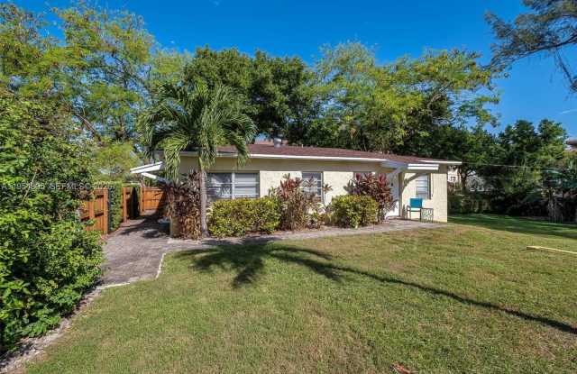 2020 Miami Rd photos photos