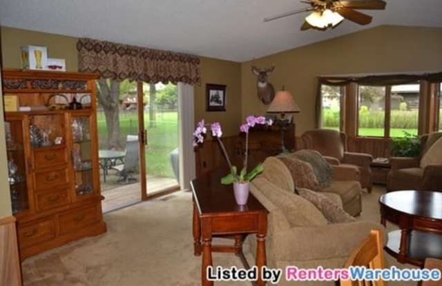 1028 Swift South  South Gallery 3