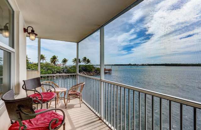 1820 New Palm Way photos photos