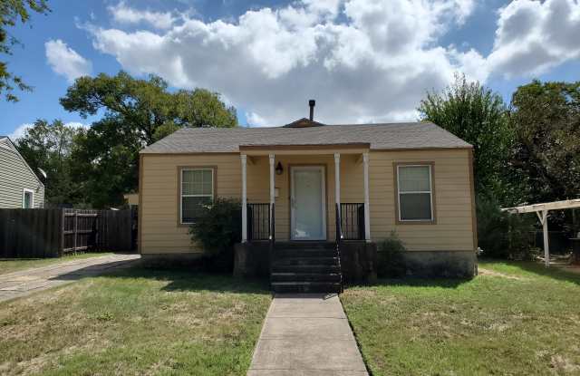 5029 Royal Dr - 5029 Royal Drive, Fort Worth, TX 76116
