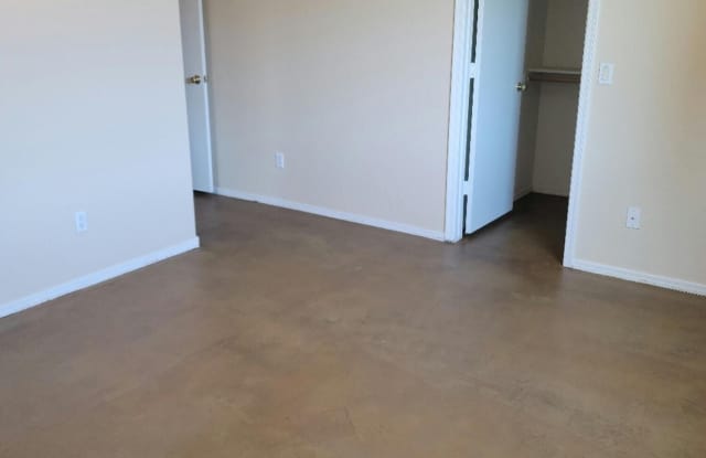 24930 W DOVE MESA Drive Gallery 4