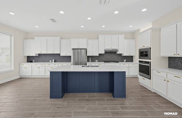 Spacious 4BR House in San Antonio Gallery 3