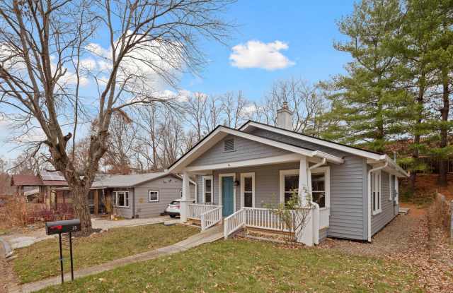 Updated West Asheville Bungalow! Gallery 1