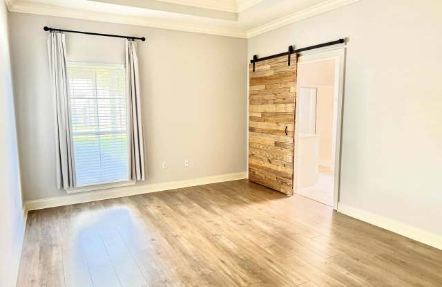 10327 Springvalley Avenue Gallery 4