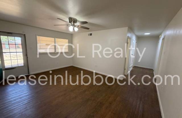 3 BED 2 BATH 1 CAR GARAGE NEAR LEFTWICH PARK Gallery 3