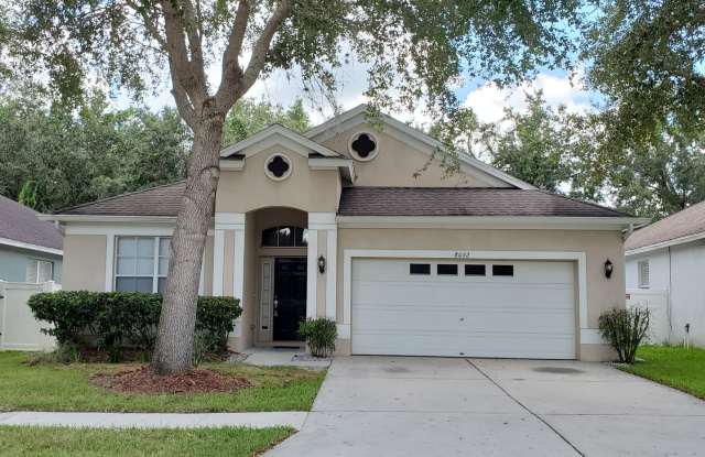 4 Bedroom 2 Bath home in Temple Terrace - 8032 Terrace Ridge Drive, Temple Terrace, FL 33637