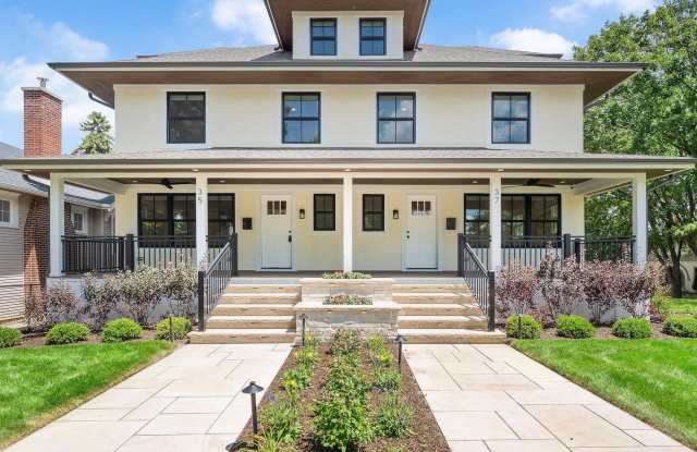 35 7th Avenue photos photos