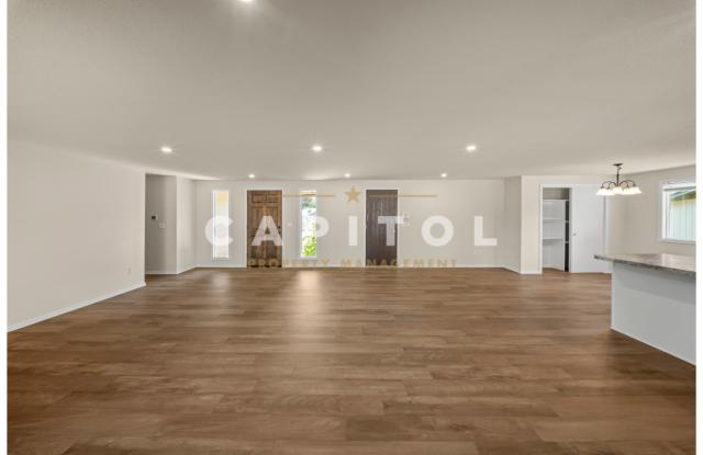 6417 Congressional Drive Southeast Gallery 4