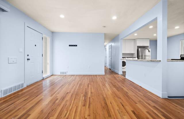 1884 East 1700 South Gallery 3