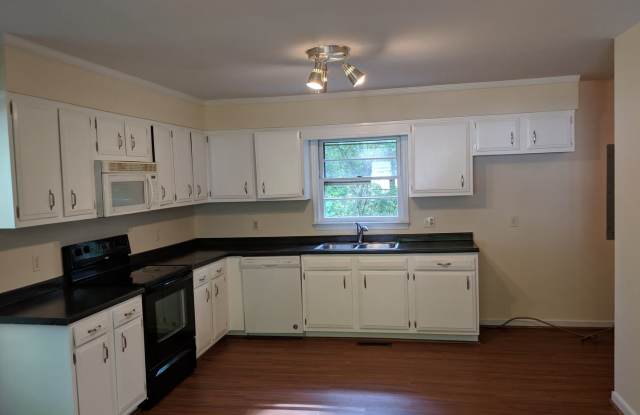 2711 Puckett Ct Gallery 4